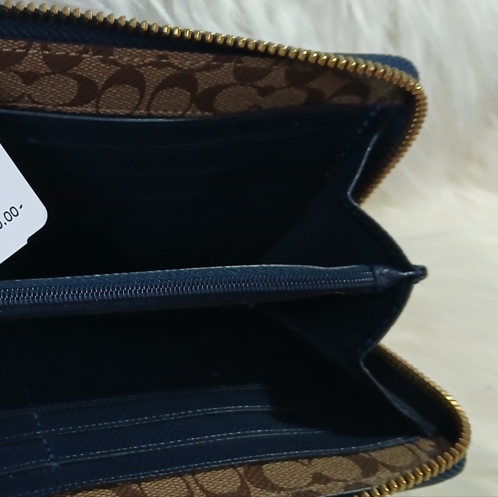 Coach Midnight Blue Leather Zip Wallet - Picture 7 of 9